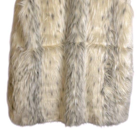 Fabulous Furs Donna Slayers 100% Faux Fur Long Vest Cream Gray Lined XL - Picture 7 of 10